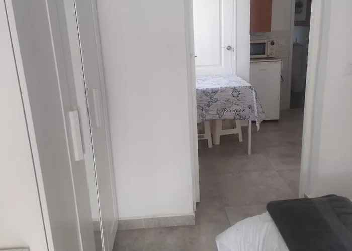 Alba 2 Y Alba 3 Con Bano Aparthotel